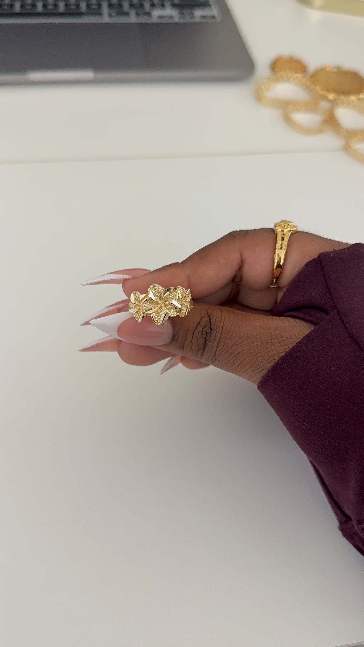 Hibiscus Ring