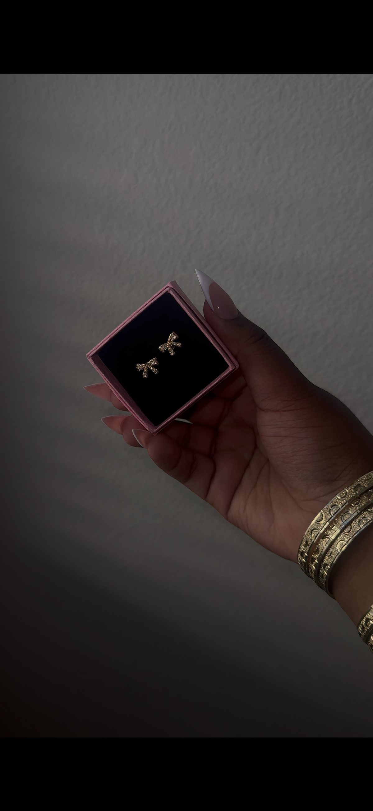 Gold Bow earrings